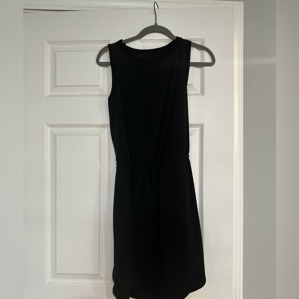 Athleta Black Sleeveless Drawstring Waist Mini Dress